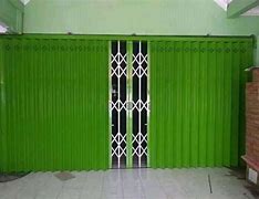 Contoh Cat Pintu Harmonika